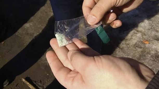 Прикубанским районным судом г. Краснодара вынесен обвинительный приговор в отношении уроженца  п. Чульман г. Нерюнгри, который незаконно приобрел наркотическое средство в значительном размере