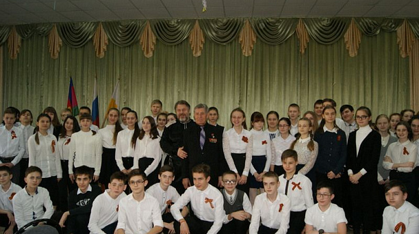 Урок мужества от героя советского Союза