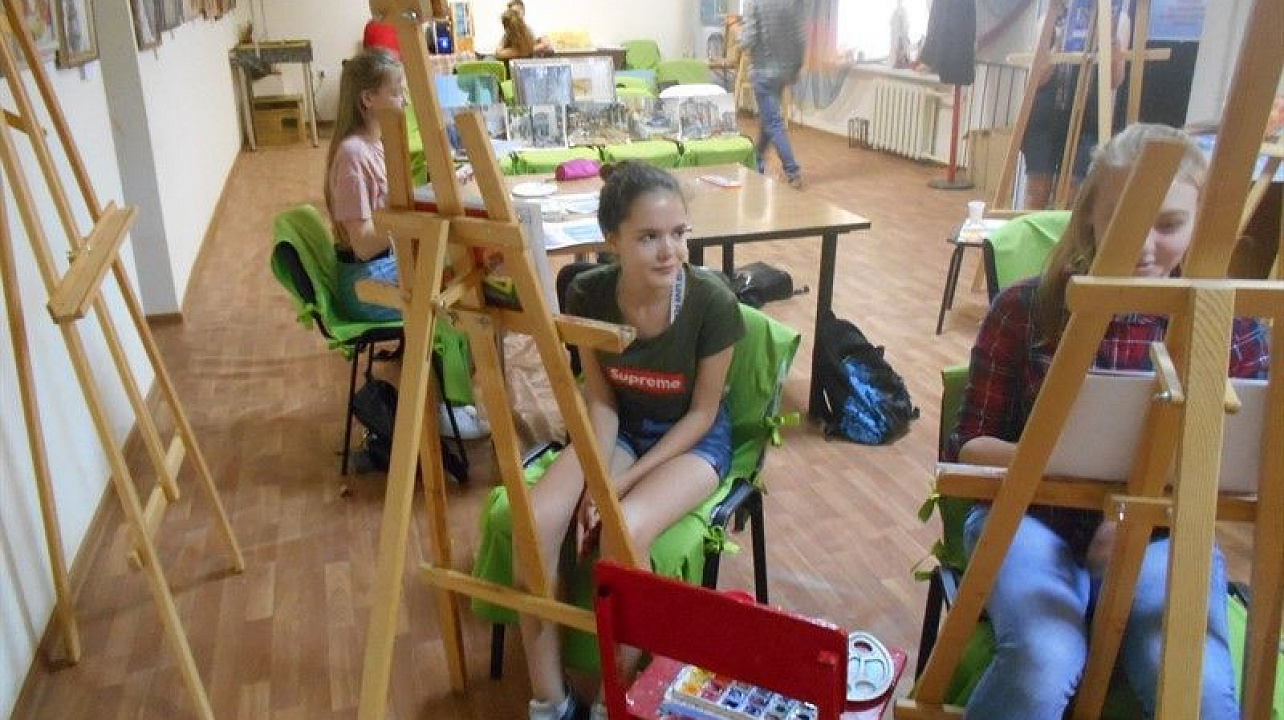 Движение «Содружество» организовало серию творческих мастер-классов ко Дню Победы.jpg