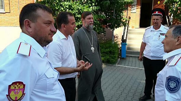 Губернатор посетил храм рождества Христова