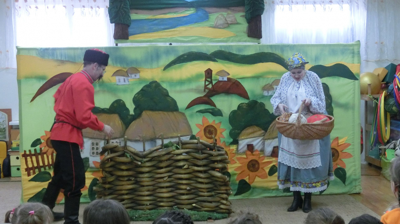 В детском саду Западного округа прошел музыкальный спектакль