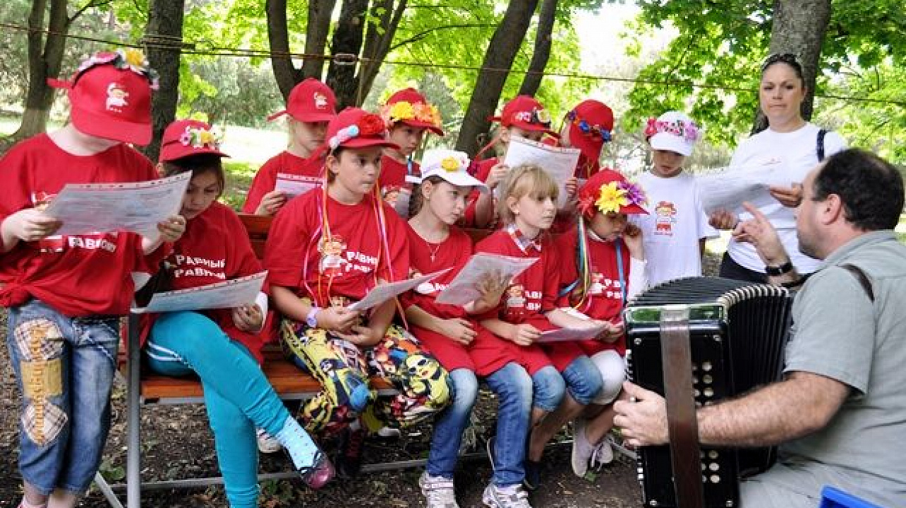 В пос. 1-е отд. Учхоза «Кубань» состоялась традиционная выездная акция «Прикубанский казачок»