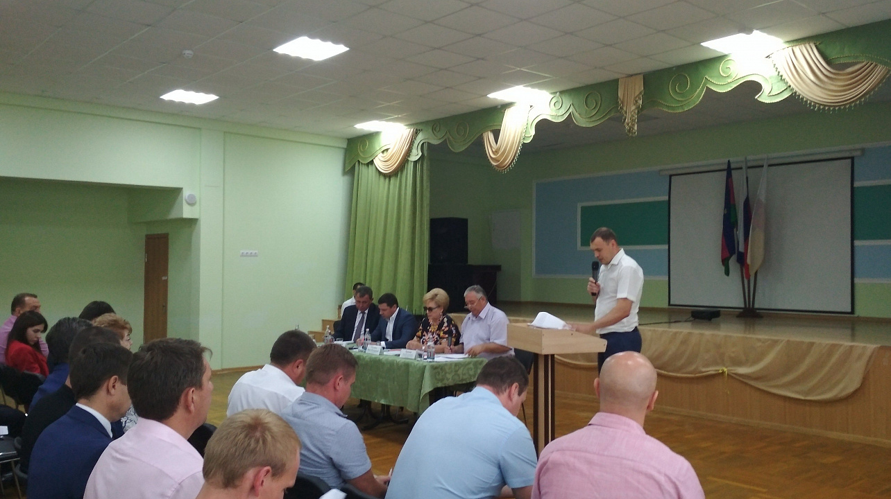 В Комсомольском микрорайоне прошла встреча с жителями