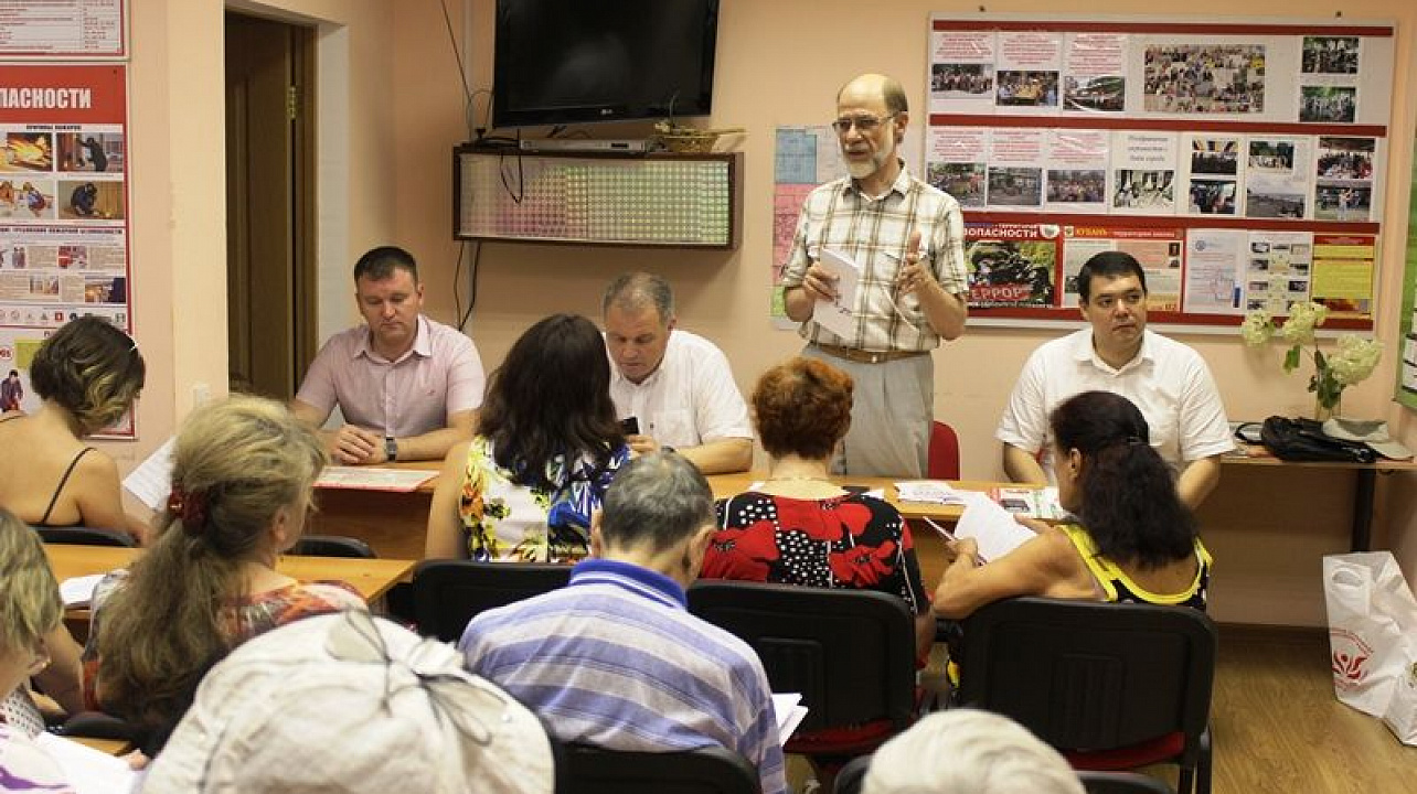 В Центральном округе провели информационные занятия