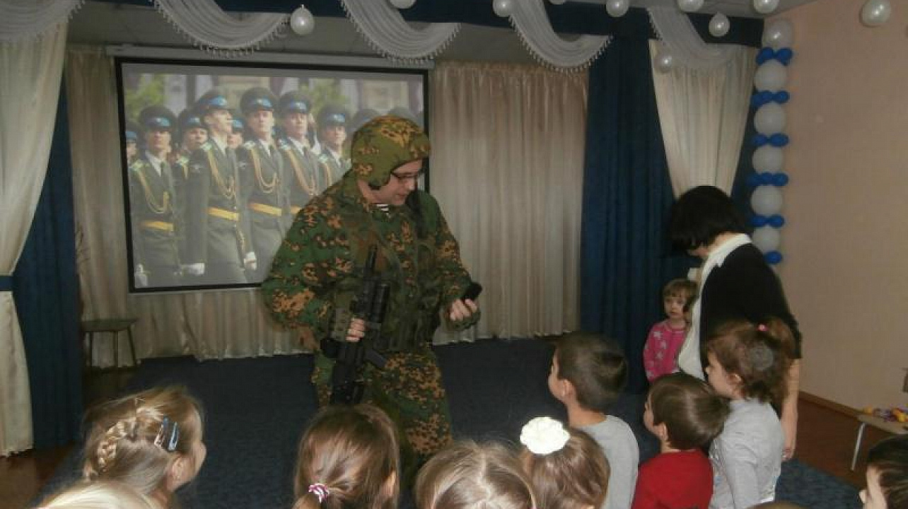 В детскому саду № 139 состоялось мероприятие «Солдат в гостях у ребят»