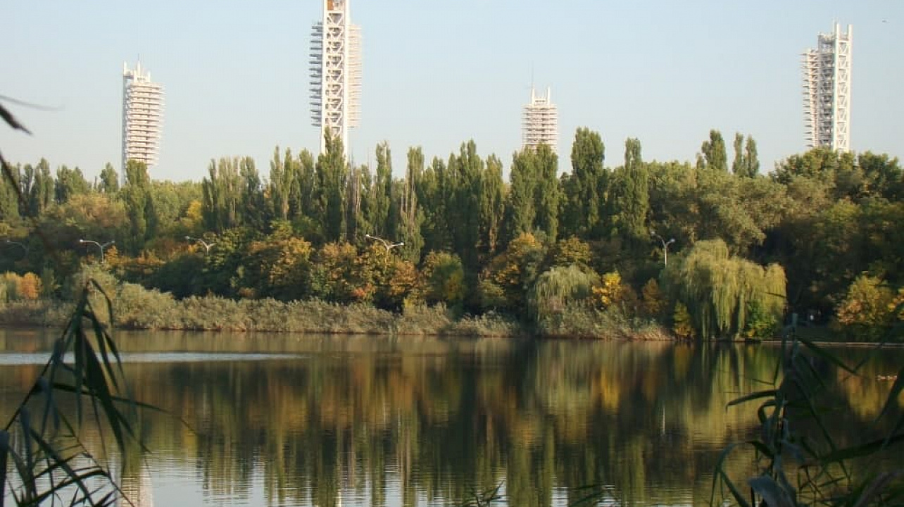 В Краснодаре начнут обрабатывать водоемы от комаров