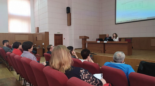 Совещание для руководителей предприятий потребительской сферы прошло в администрации Западного округа