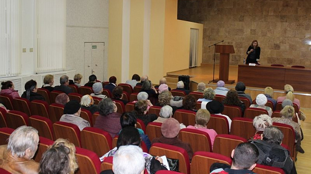 В администрации Центрального округа обсудили вопросы капитального ремонта жилья