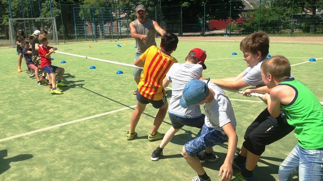 Для молодежи Центрального округа провели "Казачьи игры"