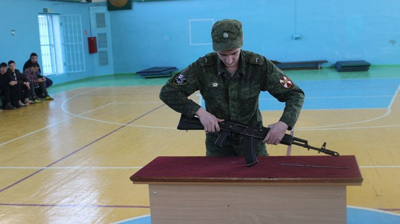 В Центральном округе состоялся спортивный праздник «Готов служить России»
