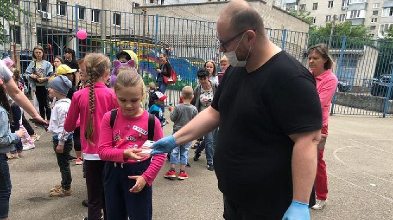 В Центральном округе продолжаются праздники, посвященные Дню защиты детей