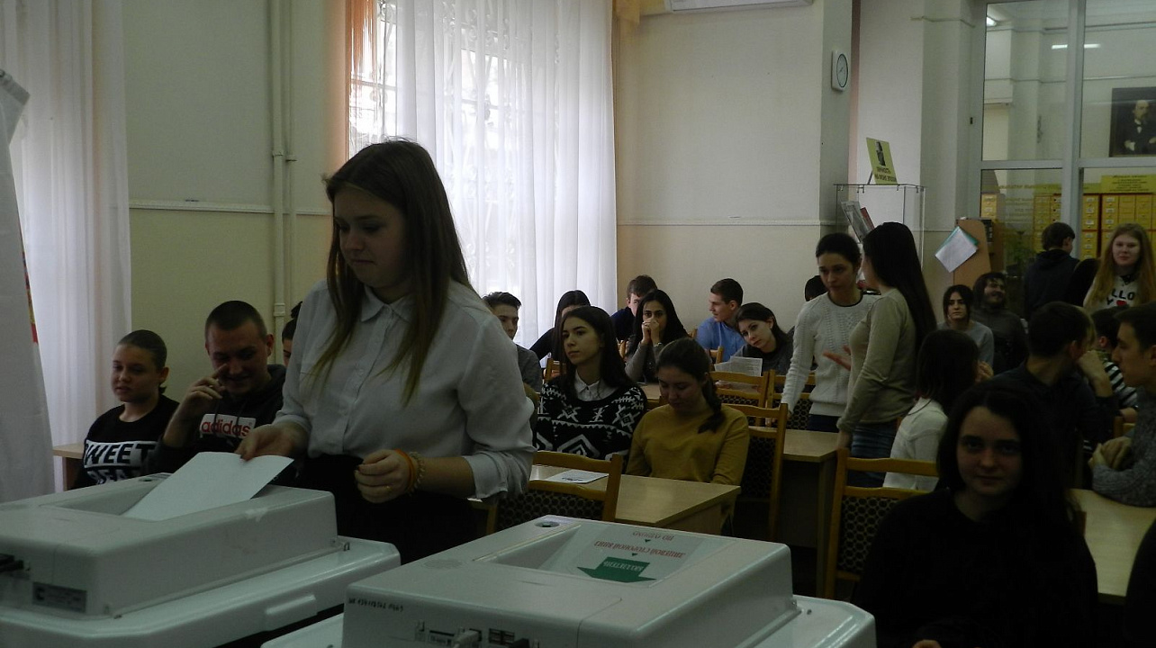 Для молодежи Западного округа проели час правовой грамотности