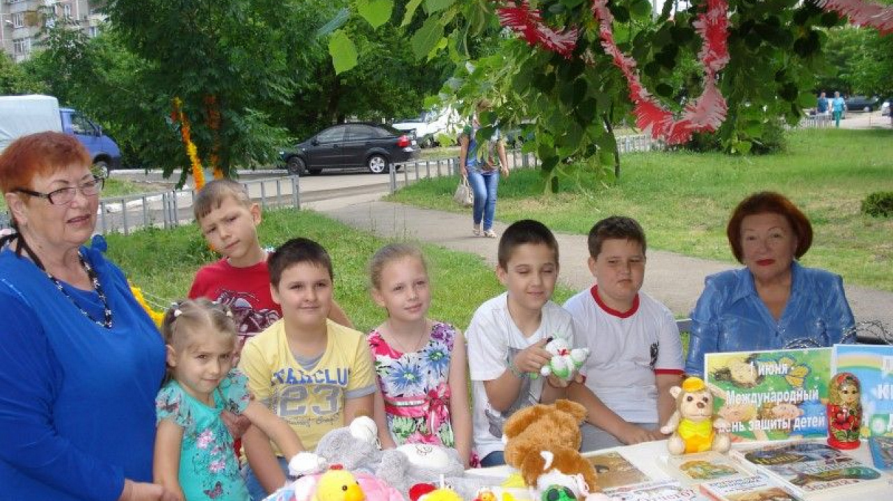 ЛЕТО КНИА Я ДРУЗЬЯ (1).JPG