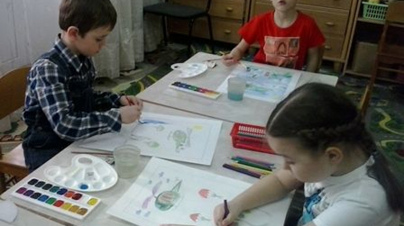 В Центре детского творчества Прикубанского округа малышей познакомили с «профессией» десантника