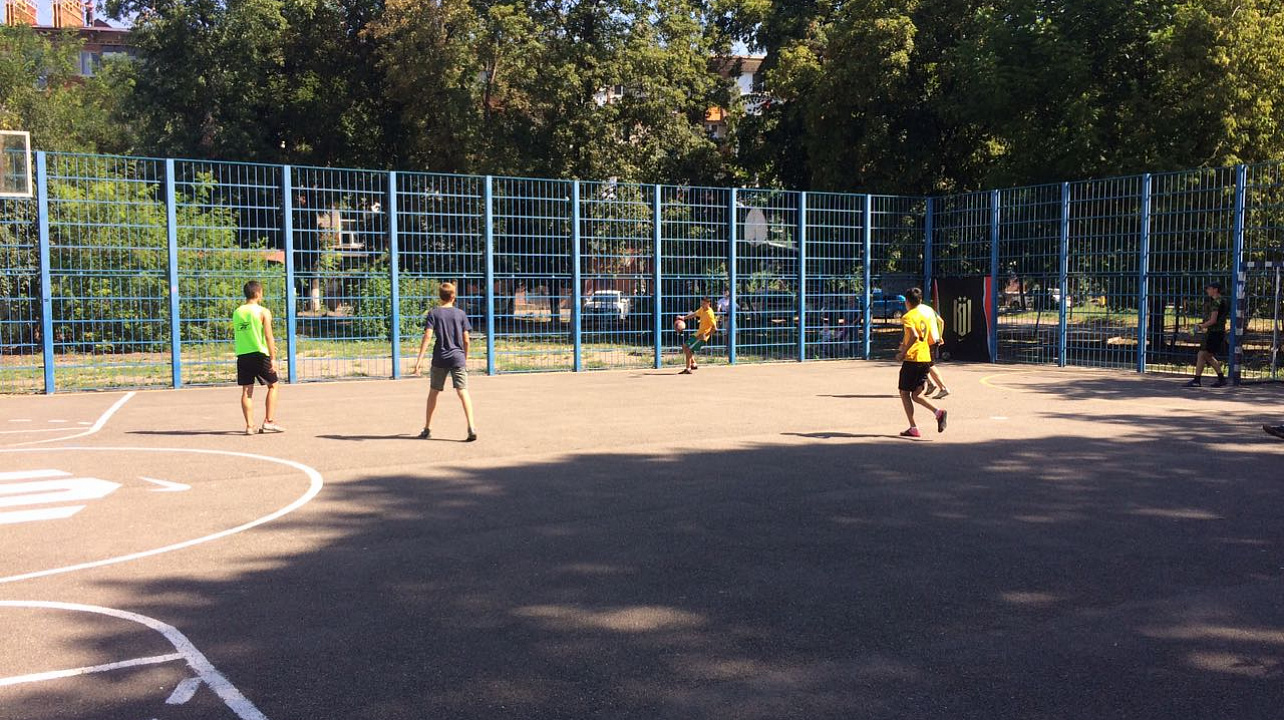 Футболисты с нашего двора