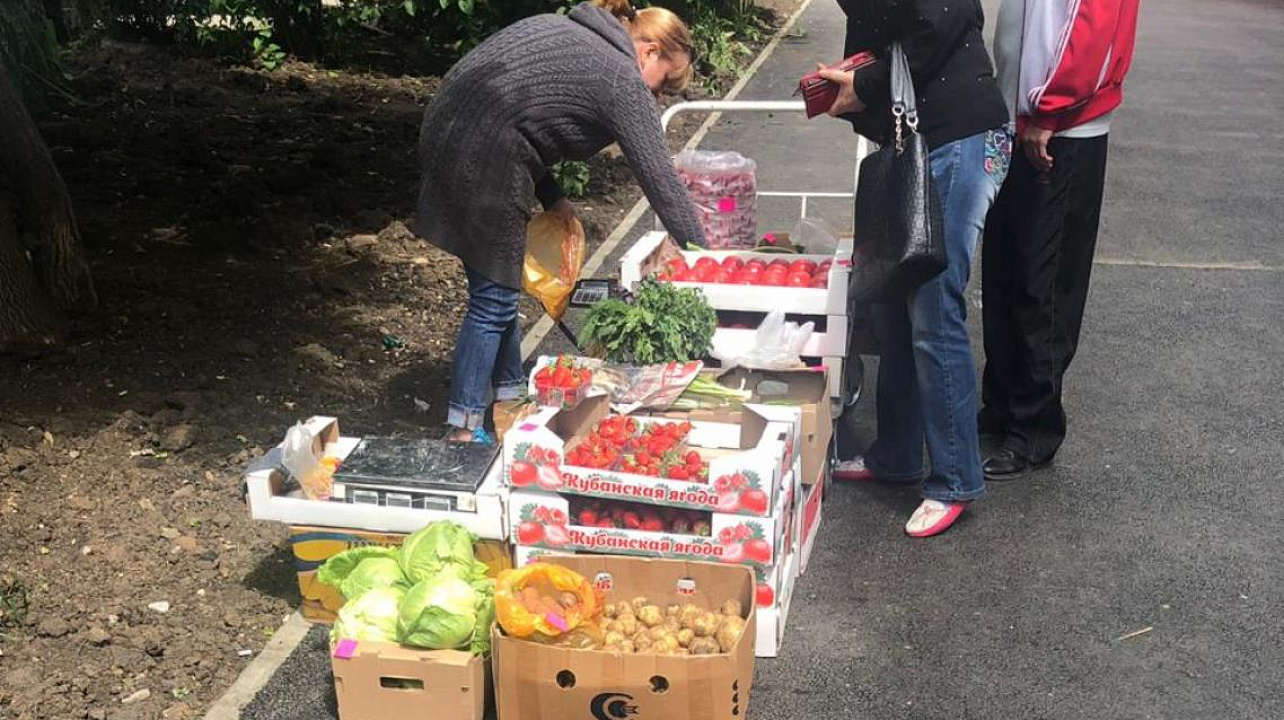 В Западном округе продолжается борьба с несанкционированной торговлей