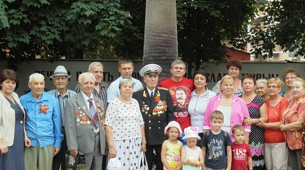 Жители Прикубанского округа почтили память участников Великой Отечественной войны