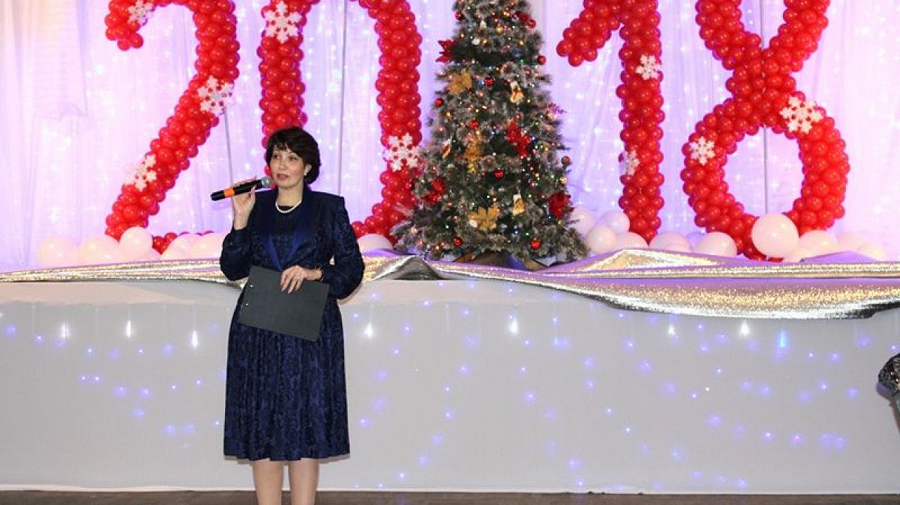 В Центральном округе состоялся  традиционный новогодний бал общественности