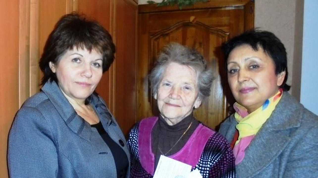 Специалист территориального центра Фестивального посетили на дому бывших жителей блокадного Ленинграда