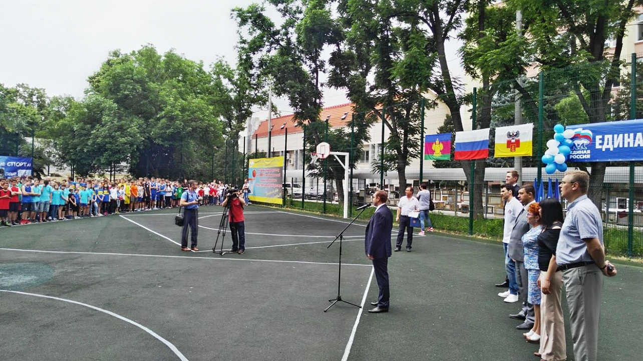 Команды Западного округа приняли участие в соревнованиях