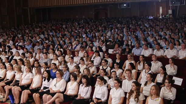 Евгений Первышов: Необходимо проектировать и строить школы в развивающихся микрорайонах Краснодара