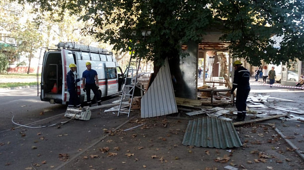 33 незаконных ларька — всё: в Краснодаре демонтировали последний из сети незаконно установленных павильонов