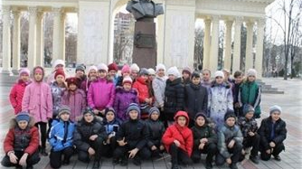 Учащиеся прикубанской школы №1 стали вторыми на «Казачьих играх»