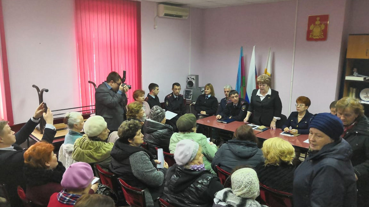 Отчет депутатов Городской Думы Краснодара состоялся в Комсомольском микрорайоне
