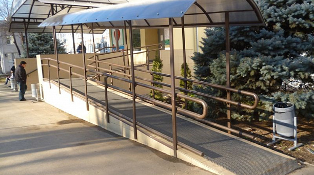 В Центральном округе реализуется программа «Доступная среда»