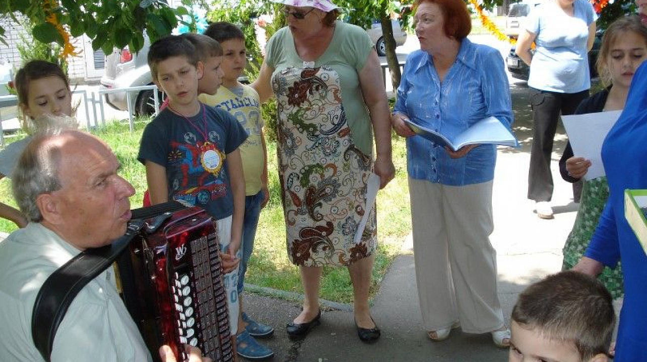 ЛЕТО КНИА Я ДРУЗЬЯ (9).JPG