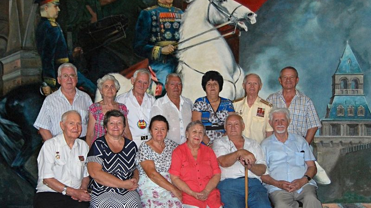 Руководитель Краснодарской краевой общественной организации памяти маршала Г. К. Жукова Вячеслав Григорьевич Головко отметил своё 75-летие