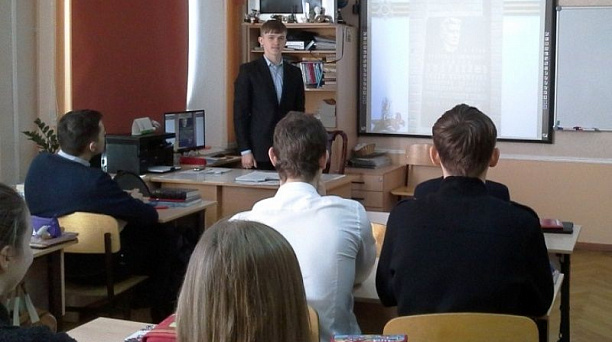 В школе № 35 почтили память павших в годы Великой Отечественной войны