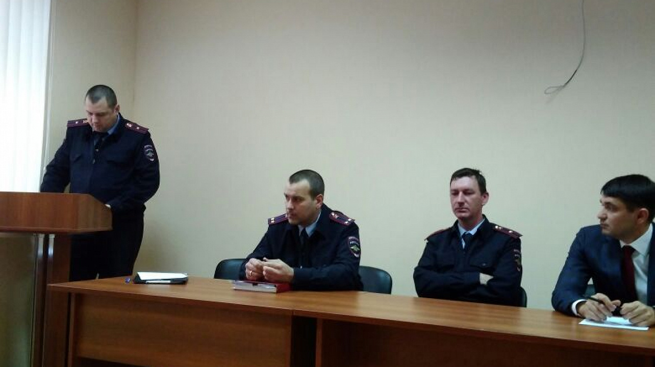 Прием граждан в жилом   районе Новознаменский