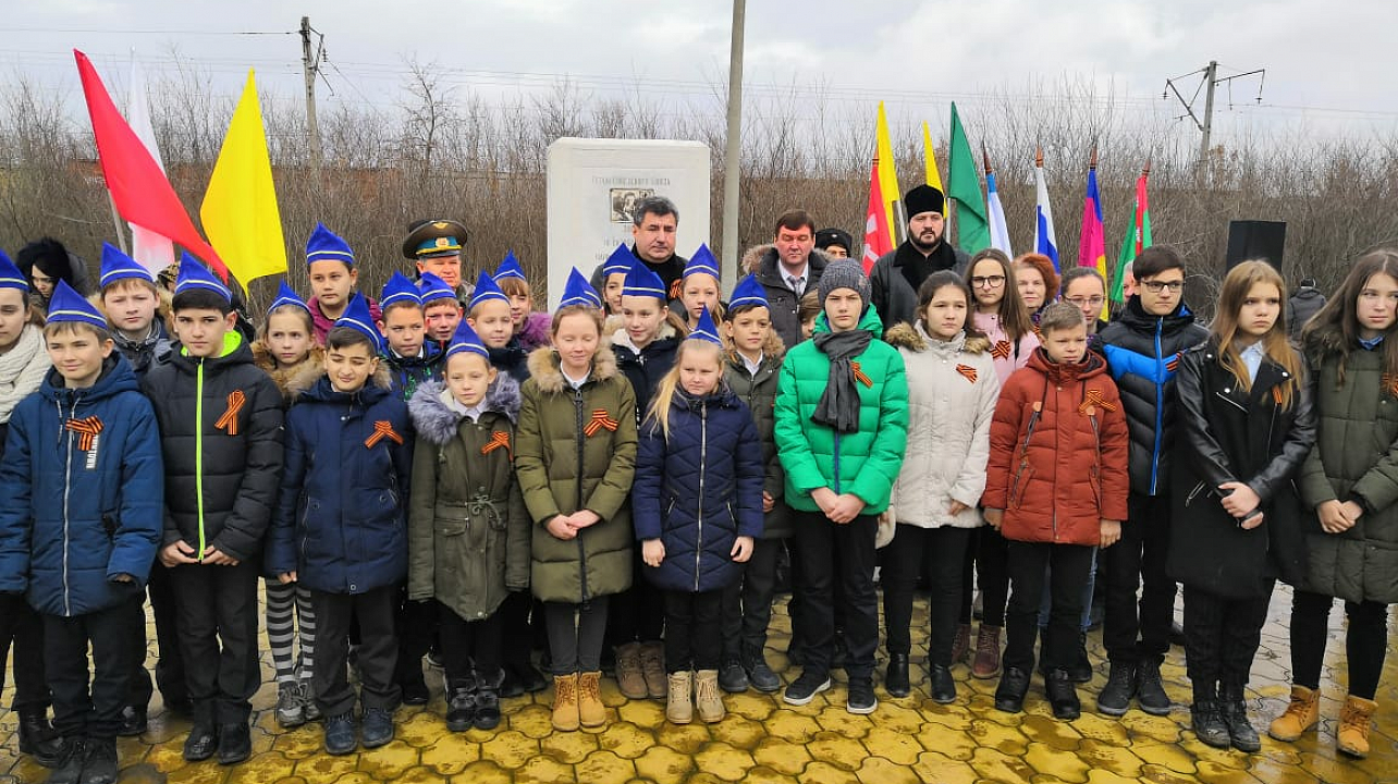 Делегация Западного округа посетила мемориал братьям Игнатовым  в  Северском районе