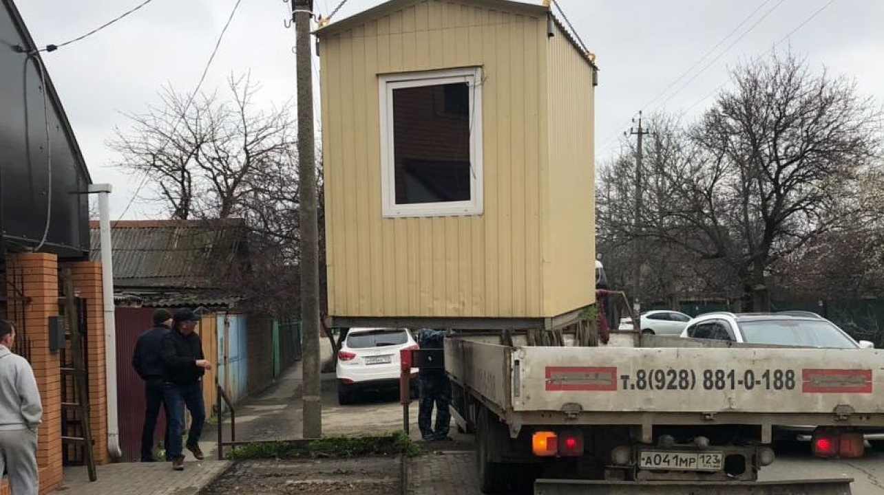 В Западном округе проводятся работы по комплексному благоустройству территории