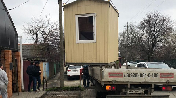 В Западном округе проводятся работы по комплексному благоустройству территории