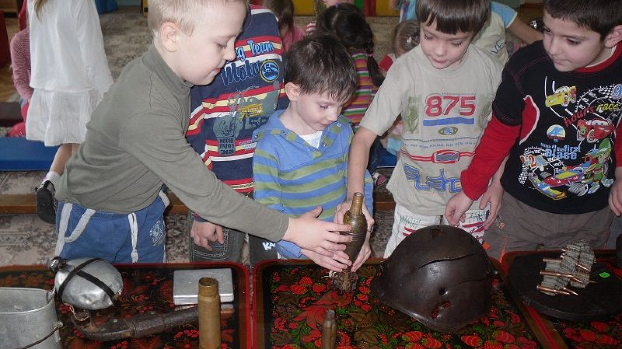 Выездная выставка историко-архиологического музея им. Е.Д.Фелицына