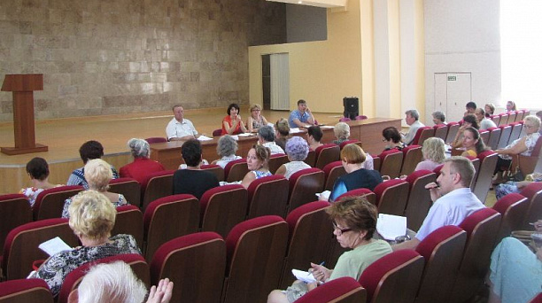 В Центральном округе обсудили факты нарушений регистрации