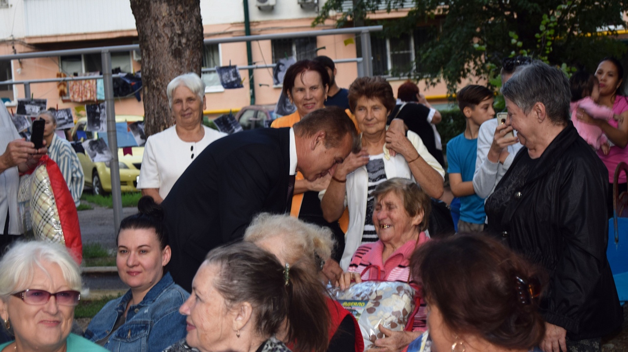 В микрорайоне «Черемушки» состоялся праздник, посвященный 225-летию со Дня образования города Краснодара