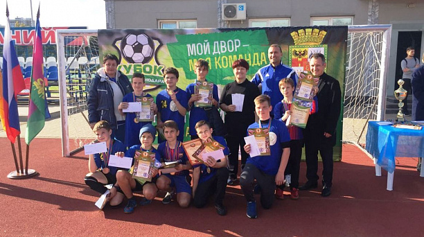 Команда Западного округа заняла 1 место в Осеннем турнире по мини-футболу