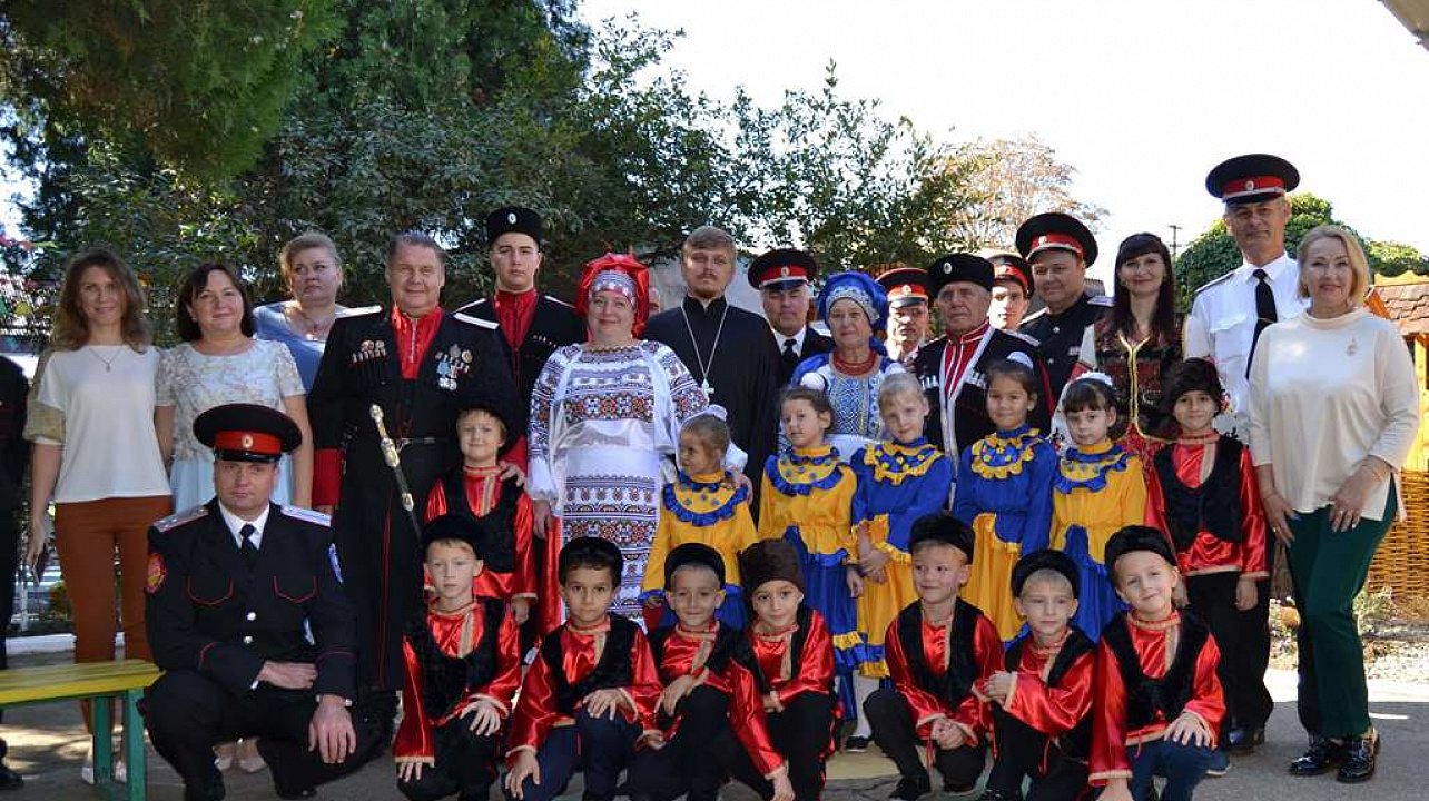 В детском  саду № 38 открылся импровизированный казачий курень