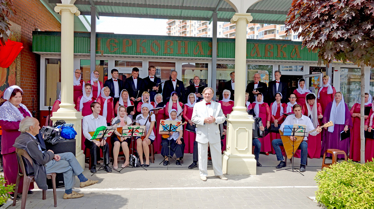 В Храме Рождества Христова в Юбилейном микрорайоне состоялся праздничный концерт