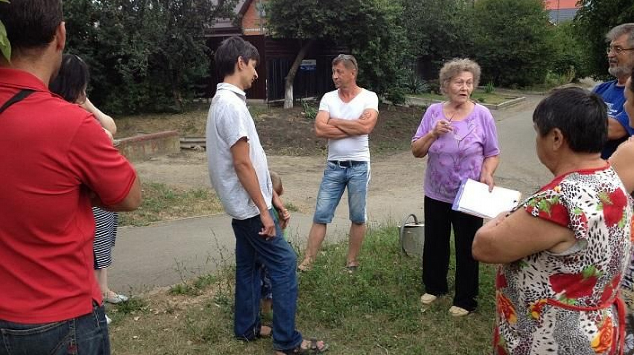 На ул. Бийской прошло собрание актива ТОС