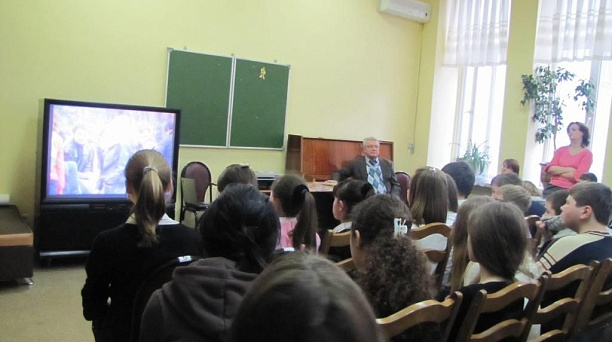 Школьникам Центрального округа рассказали о вреде курения