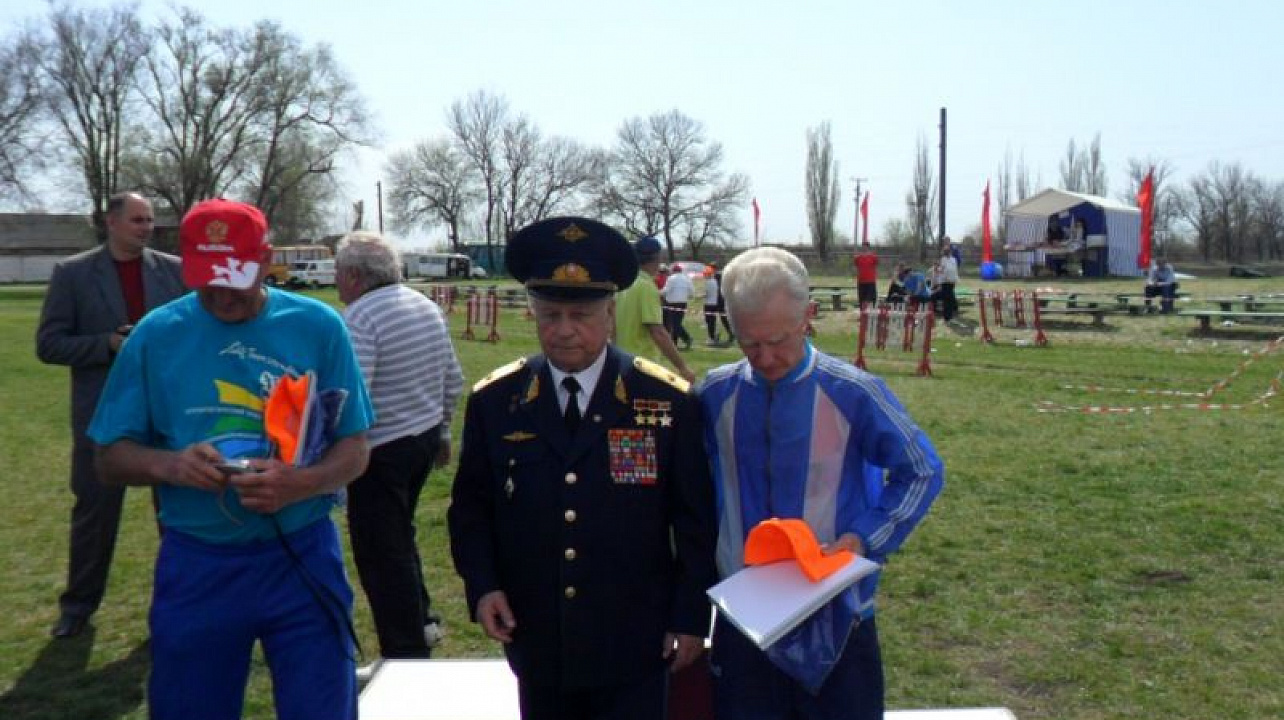 Ветераны Центрального округа приняли участие в легкоатлетическом кроссе