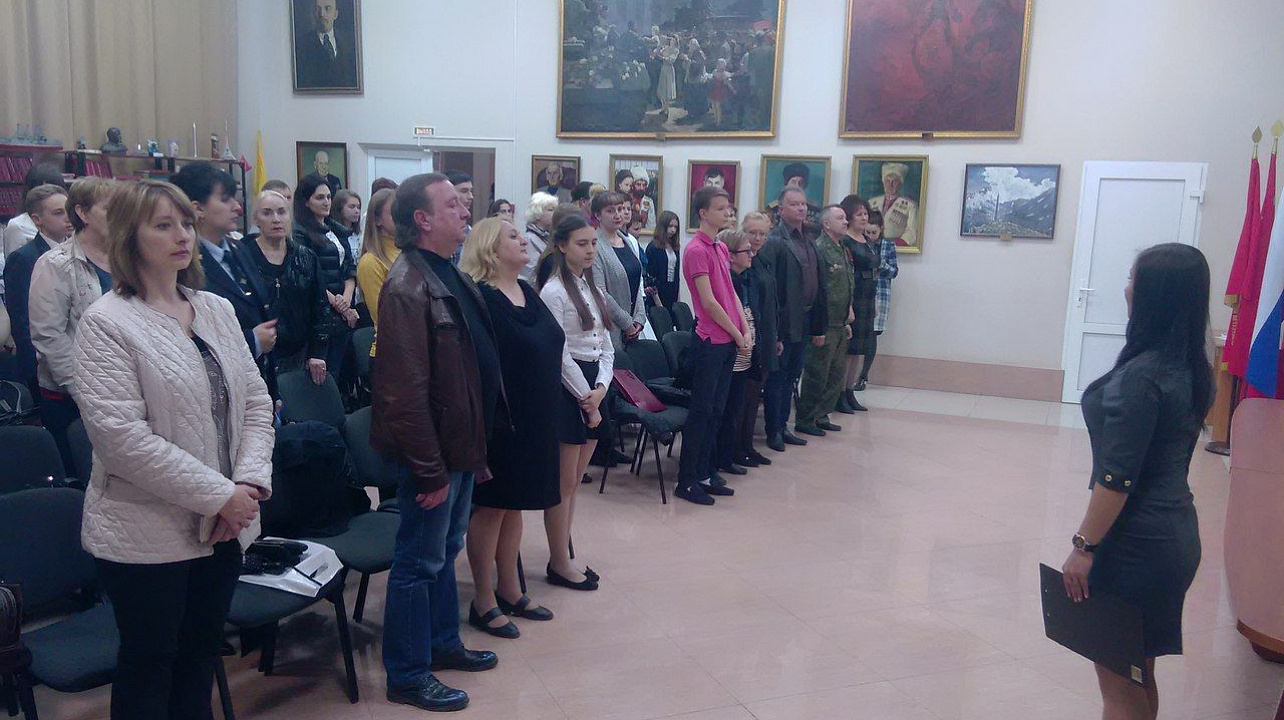 14-летним прикубанцам вручили паспорта граждан России