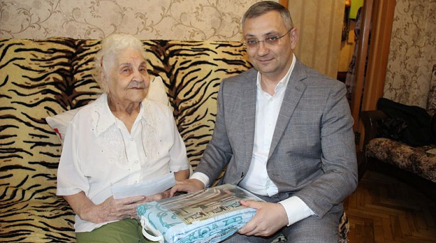 Участнице Великой Отечественной войны Нине Петровне Фроловой исполнилось 98 лет