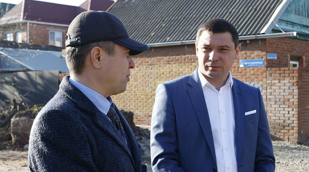 На ул. им. Тургенева в Краснодаре сделан нижний слой «дорожной одежды» и закончена подготовка земляного основания