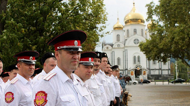 В преддверии Дня знаний казаки-дружинники заступают на усиленный режим несения службы