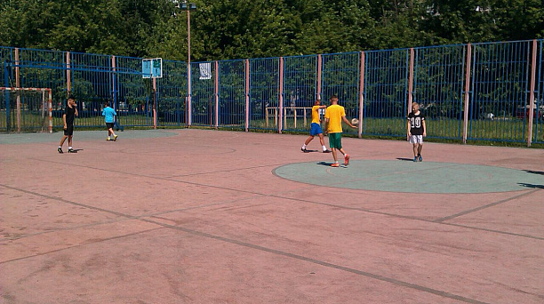 Все на площадку